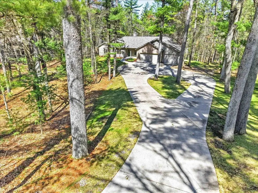 3511 BIG TIMBER DRIVE, Wisconsin Rapids, WI 54494 - #3