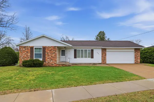 701 WILSHIRE BOULEVARD, Stevens Point, WI 54481