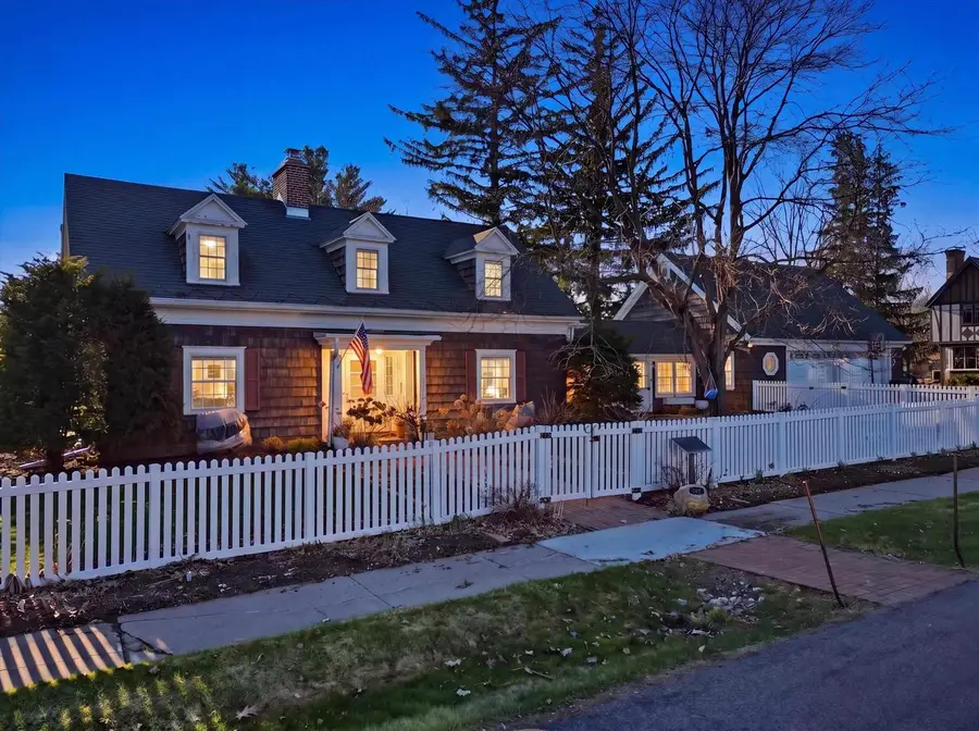 512 HARDACRE AVENUE, Marshfield, WI 54449 - #2