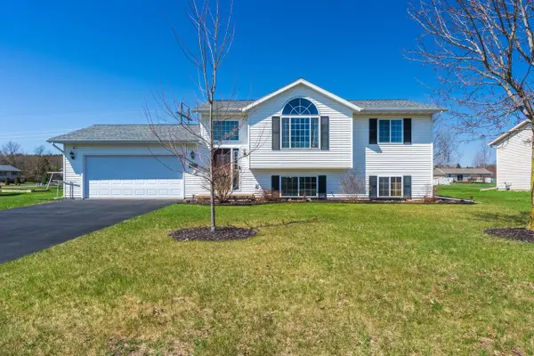 2031 PRAIRIE MEADOW DRIVE, Kronenwetter, WI 54455