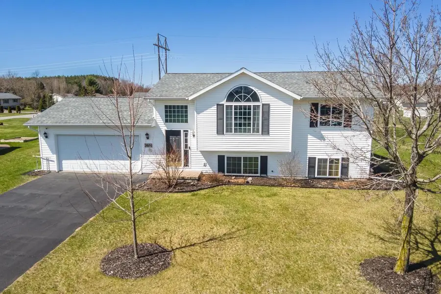 2031 PRAIRIE MEADOW DRIVE, Kronenwetter, WI 54455 - #2