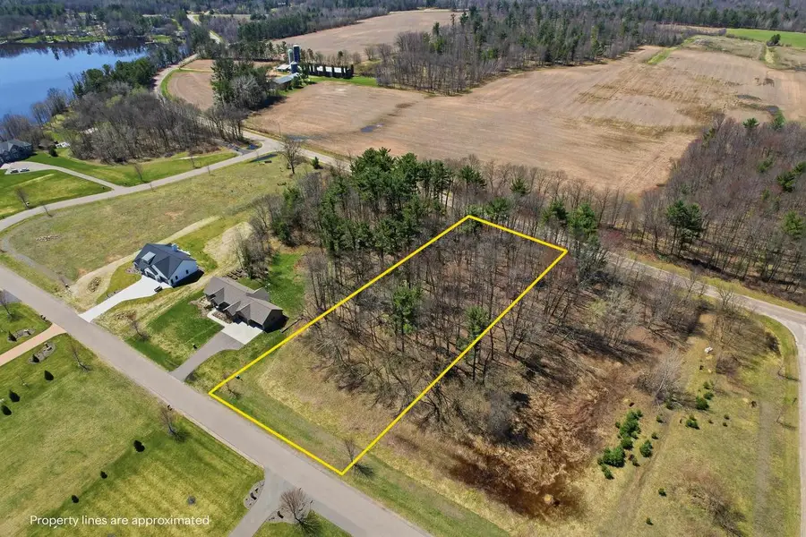 2100 PENINSULA PLACE, Junction City, WI 54443 - #2