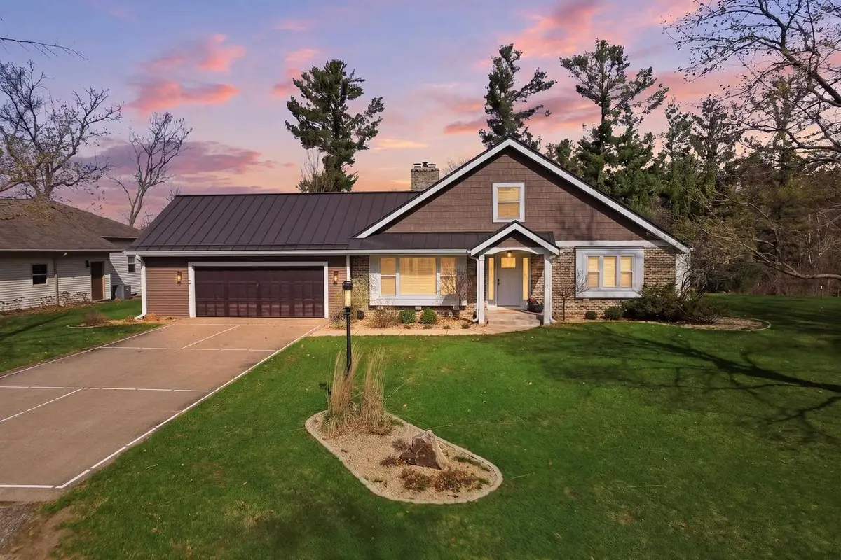 3208 DELLA STREET, Stevens Point, WI 54481 - #1