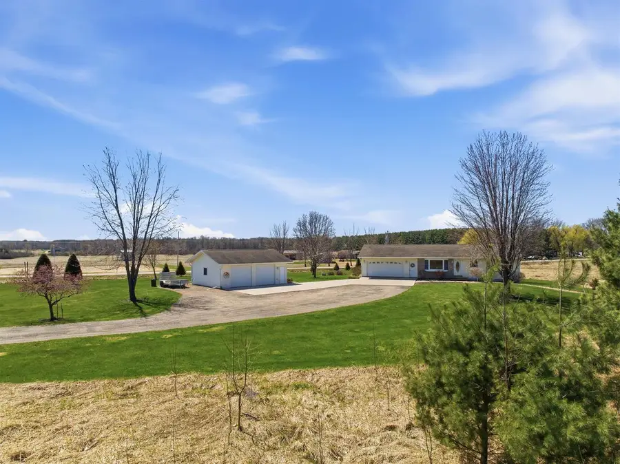 8917 WASHINGTON AVENUE, Marshfield, WI 54449 - #2