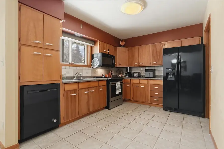 634 SHATTUCK STREET, Medford, WI 54451 - #2