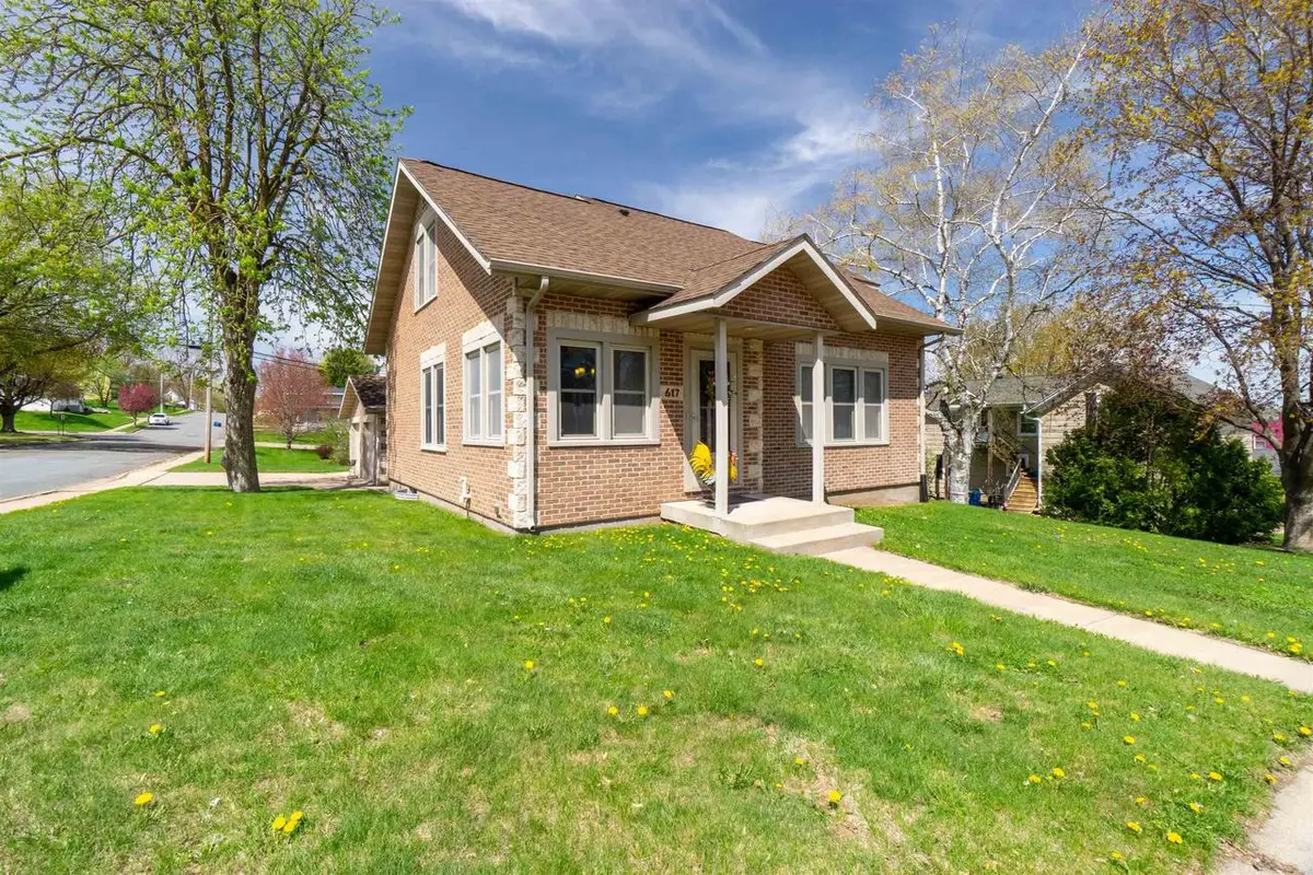 617 MAIN STREET, Marathon, WI 54448 - #1