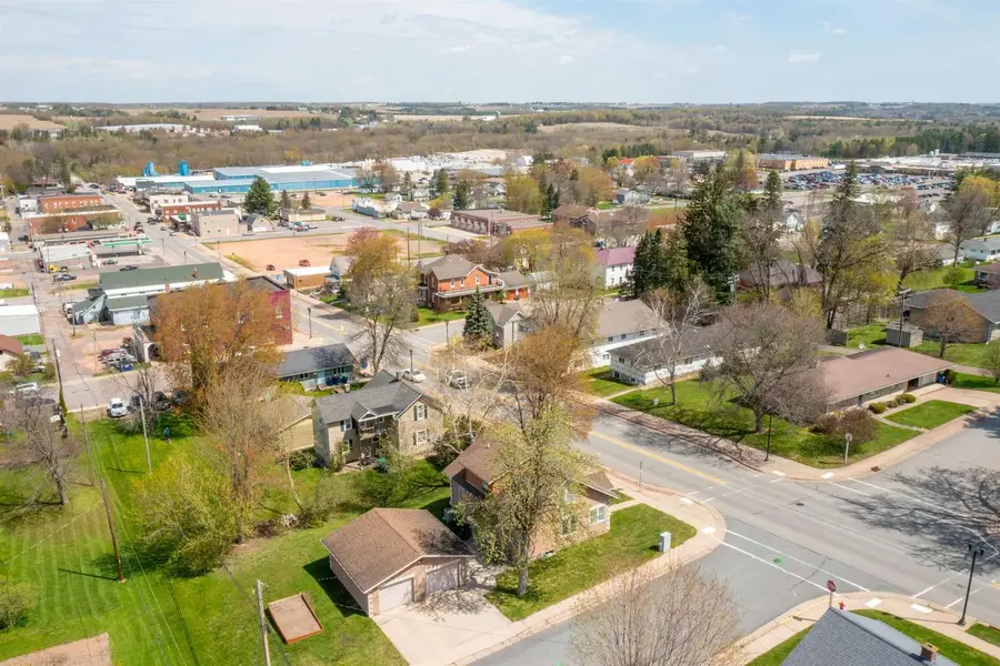 617 MAIN STREET, Marathon, WI 54448 - #3