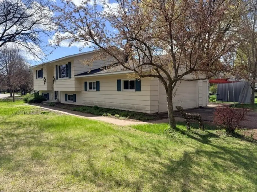 3513 HONEYSUCKLE LANE, Wausau, WI 54401 - #3