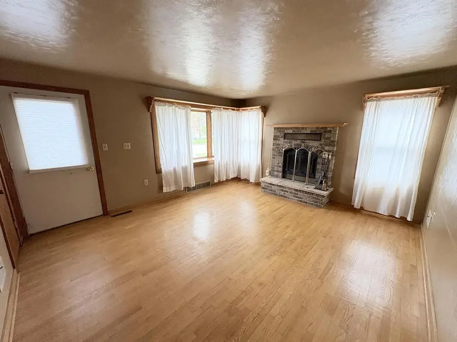 1521 MONROE STREET, Wisconsin Rapids, WI 54494 - #2
