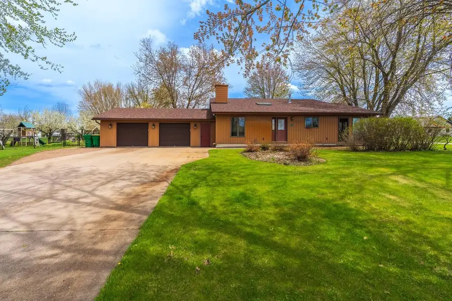 6864 DAIRYLAND LANE, Rudolph, WI 54475 - #2