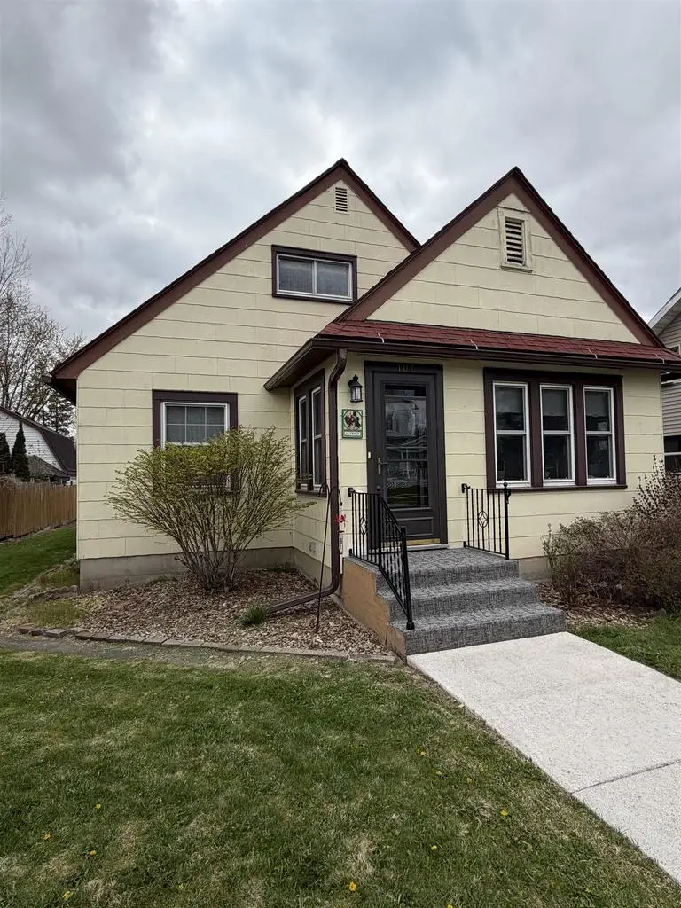 107 SECOND STREET, Colby, WI 54421 - #1
