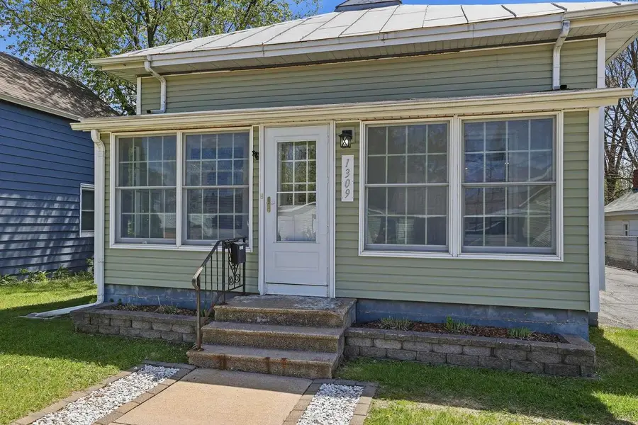 1309 FRANKLIN STREET, Stevens Point, WI 54481 - #2