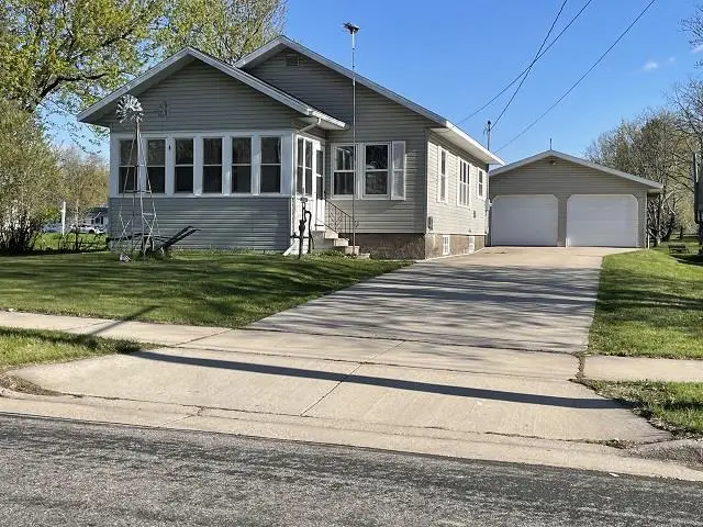 915 WESTERN STREET, Marshfield, WI 54449 - #1