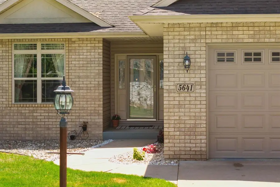 5641 LA SALLE AVENUE, Stevens Point, WI 54482 - #2