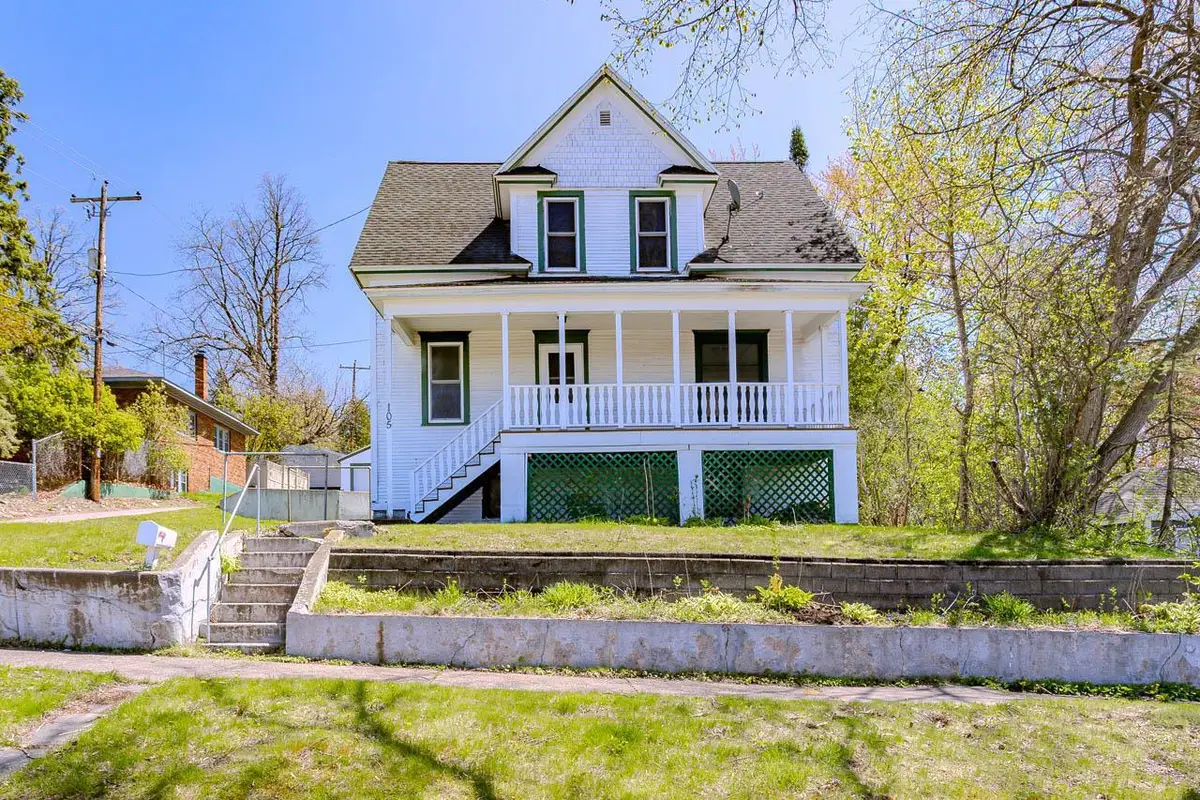105 10TH STREET, Wausau, WI 54403 - #1
