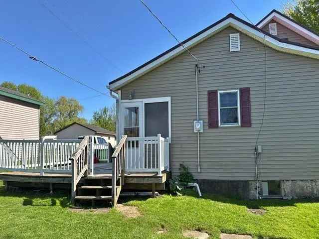 221 W 4TH STREET, Neillsville, WI 54456 - #3
