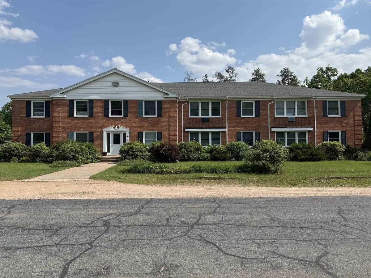 3701 ROBERT PLACE, Stevens Point, WI 54481 - #1