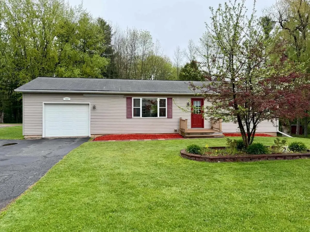 424 BILLINGS AVENUE, Medford, WI 54451 - #1