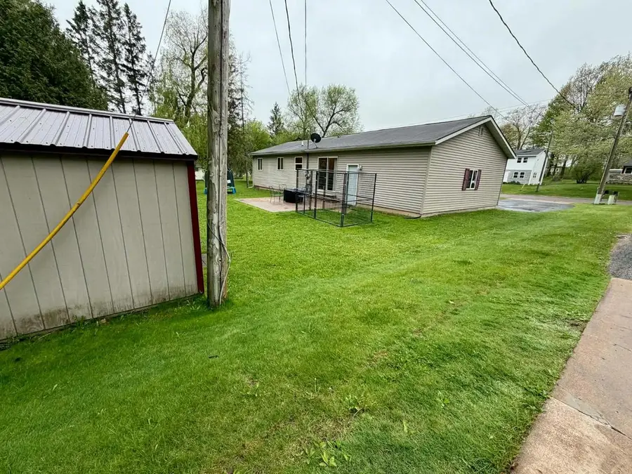 424 BILLINGS AVENUE, Medford, WI 54451 - #3