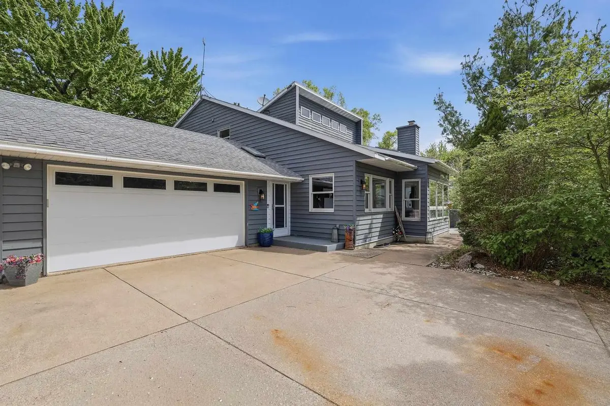 952 W RIVER ROAD, Mosinee, WI 54455 - #1
