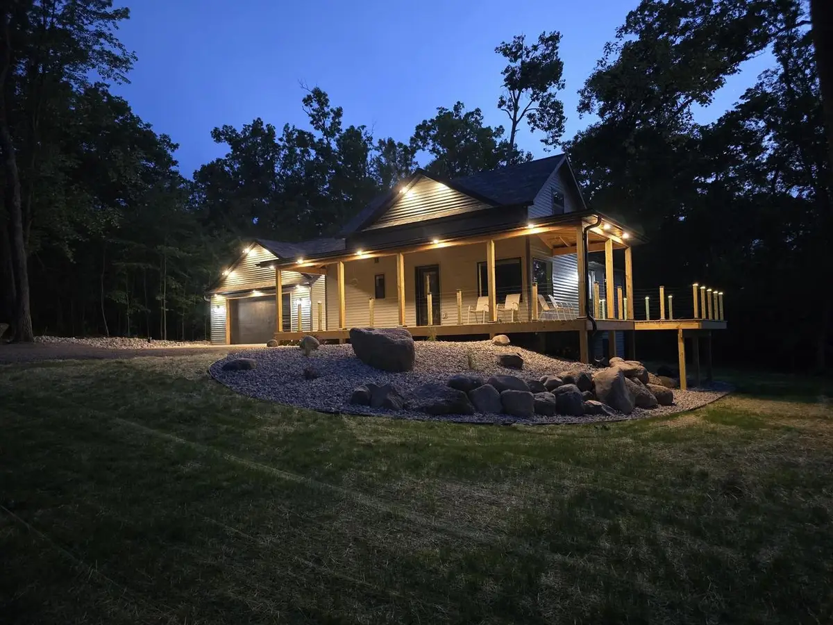 10876 COUNTY ROAD V, Amherst, WI 54406 - #1