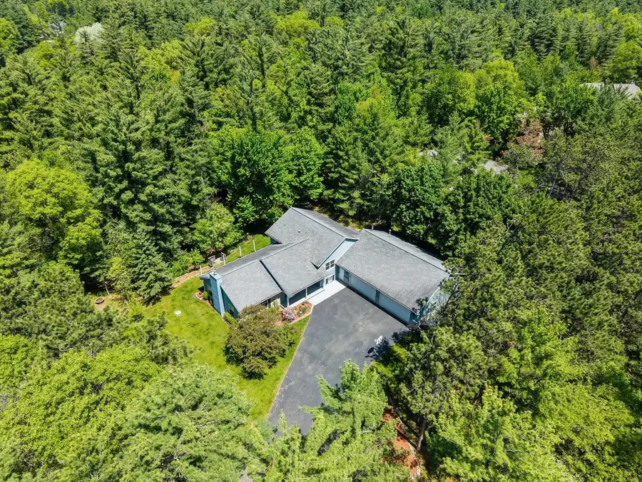 3731 NORTH VALLEY DRIVE, Wisconsin Rapids, WI 54494 - #3