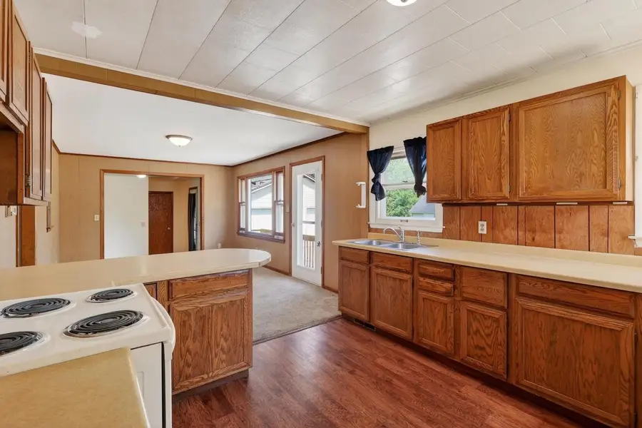 3320 BONOW AVENUE, Wisconsin Rapids, WI 54495 - #3