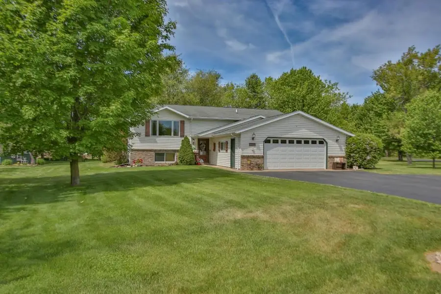 2167 MEADOW DRIVE, Kronenwetter, WI 54455 - #2