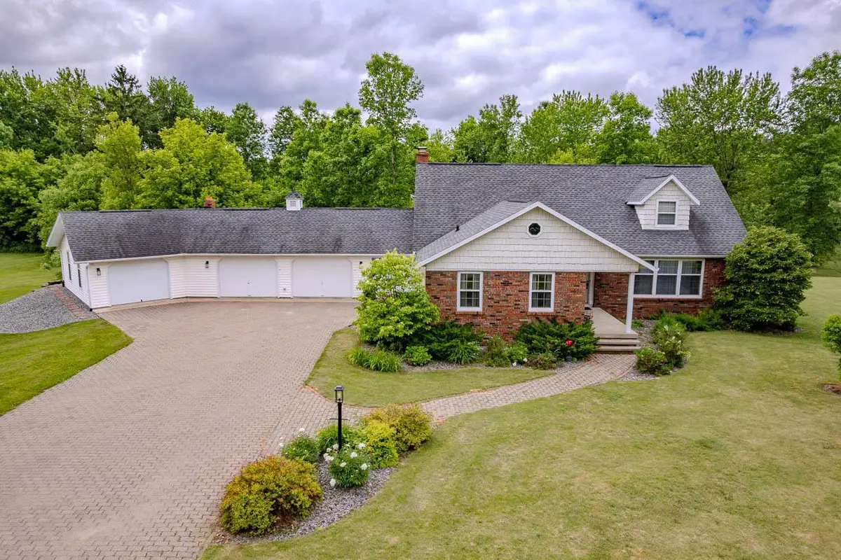 211 RIVER ROAD, Marathon, WI 54448 - #1