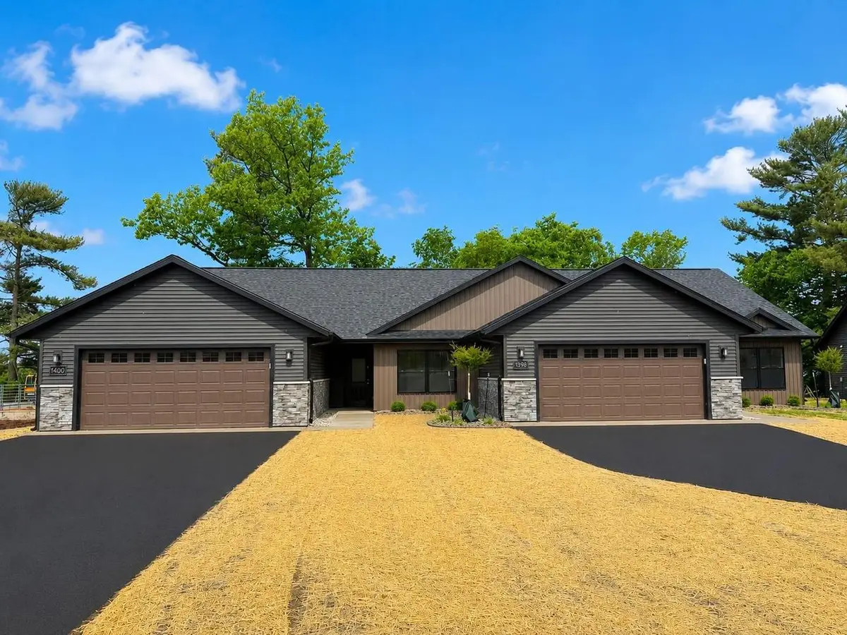 1398 PARK DRIVE #Unit 102, Schofield, WI 54476 - #1