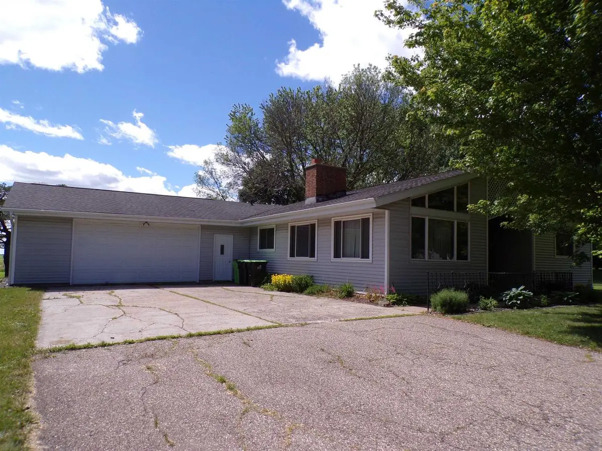 305 S THOMAS STREET, Loyal, WI 54446 - #1
