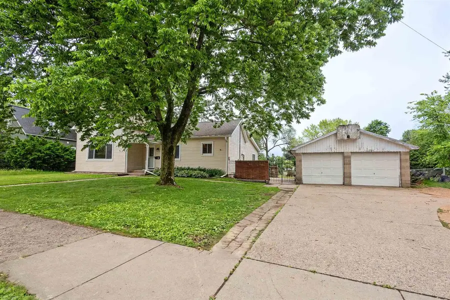 1700 CHESTNUT STREET, Wisconsin Rapids, WI 54494 - #3