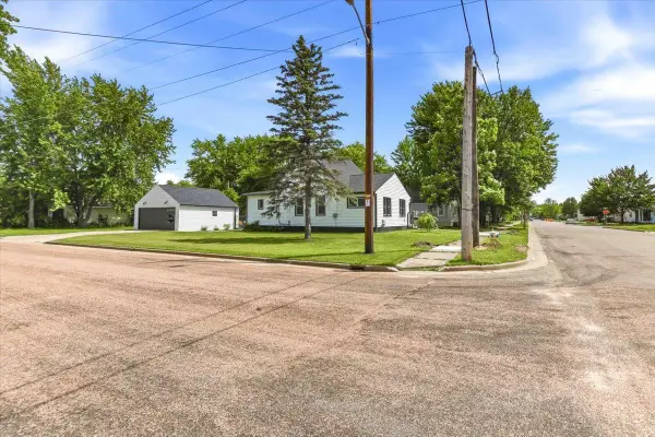 340 13TH STREET NORTH, Wisconsin Rapids, WI 54494