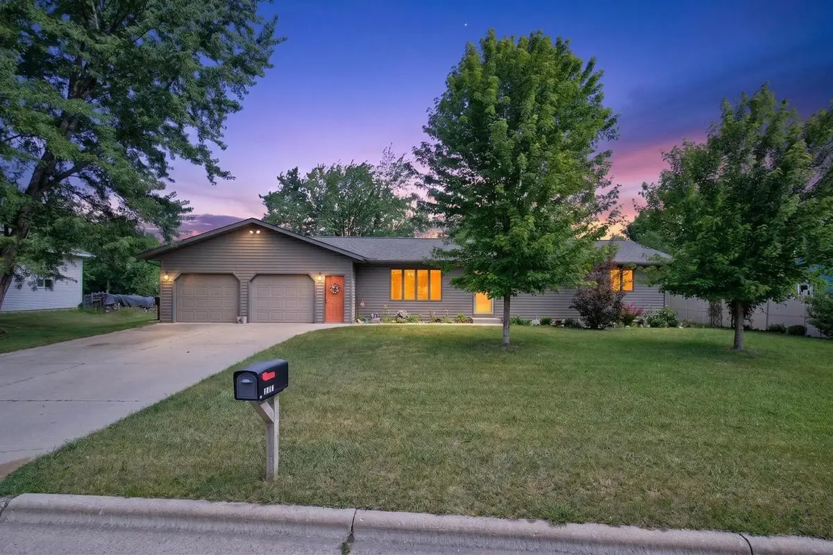 1012 W 4TH STREET, Nekoosa, WI 54457 - #1