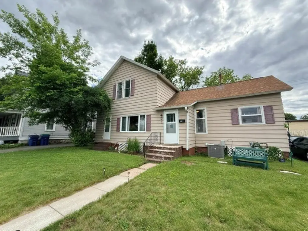 734 S 1ST AVENUE, Wausau, WI 54401 - #1