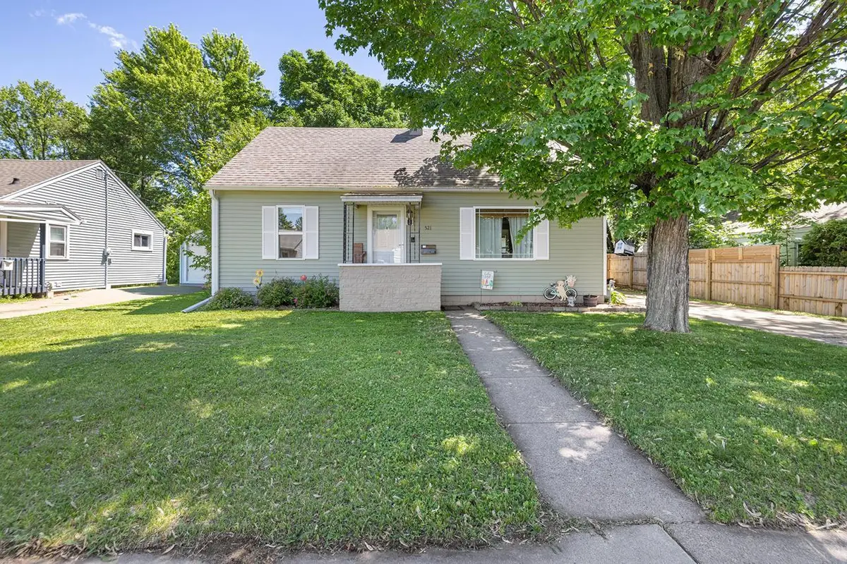 521 N 9TH AVENUE, Wausau, WI 54401 - #1