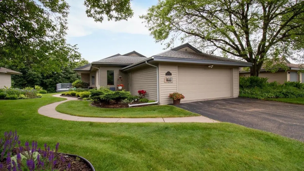 1235 EASTHILL DRIVE, Wausau, WI 54403 - #1