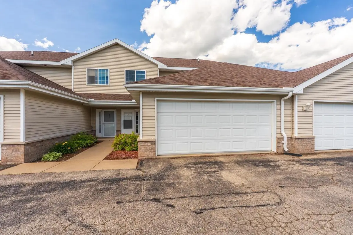 7255 WHITESPIRE ROAD #Unit 3, Schofield, WI 54476 - #1