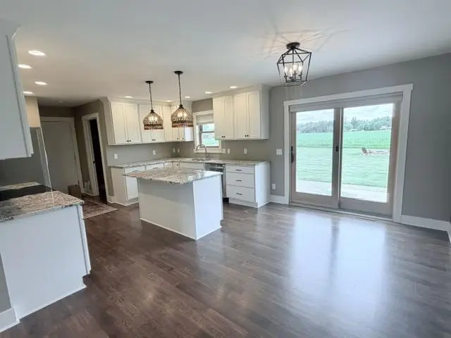 6611 GROVE AVENUE, Wisconsin Rapids, WI 54494 - #3