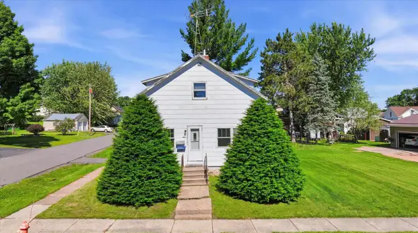 400 N VINE AVENUE, Marshfield, WI 54449
