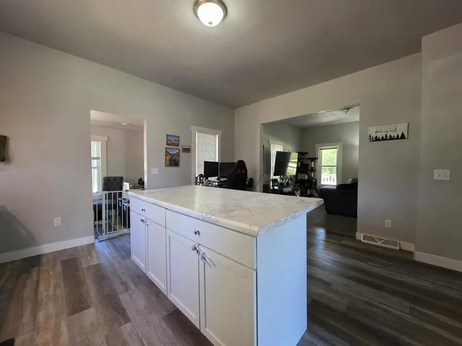607 S MILLER STREET, Oxford, WI 53952 - #3