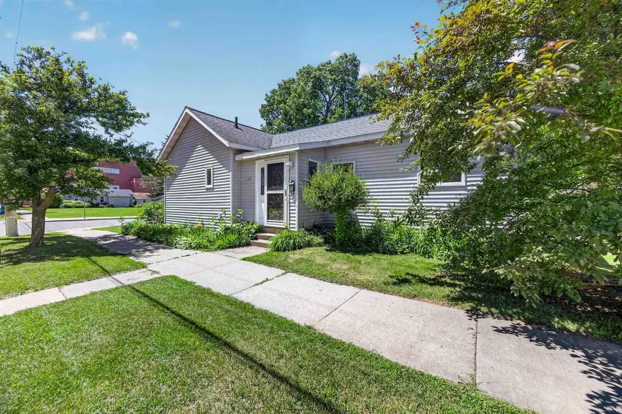 1000 WISCONSIN STREET, Stevens Point, WI 54481 - #2