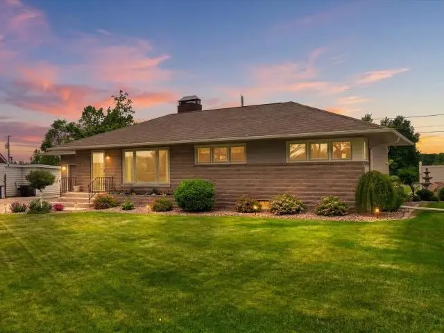 821 S DIVISION STREET, Colby, WI 54421 - #2