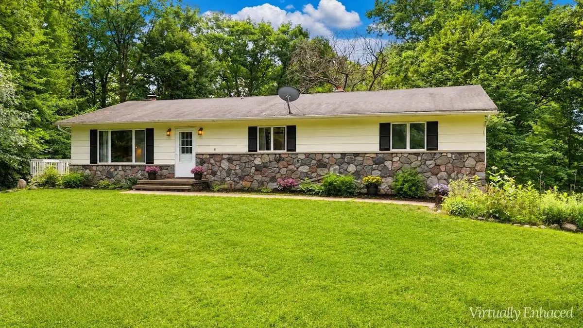 181241 LITTLE WOLF ROAD, Wittenberg, WI 54499 - #1