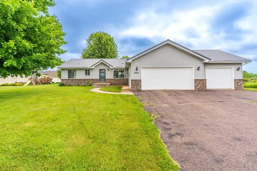 5303 N 30TH AVENUE, Wausau, WI 54401 - #3
