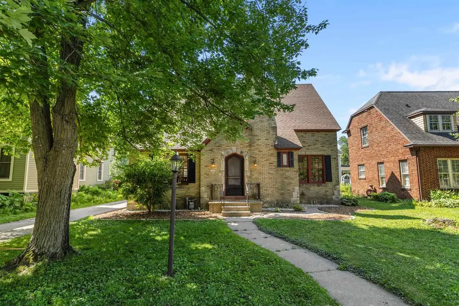 1609 CLARK STREET, Stevens Point, WI 54481 - #2