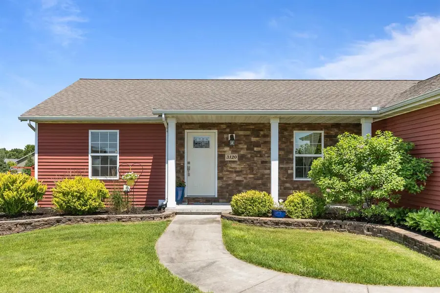 3120 DARLINGTON PLACE, Plover, WI 54467 - #3