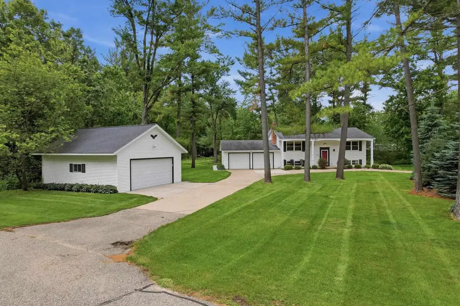 2251 BEECHWOOD DRIVE, Plover, WI 54467 - #2