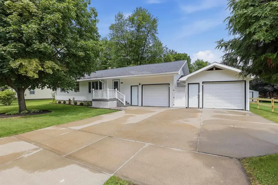 1920 CAREY STREET, Wisconsin Rapids, WI 54495 - #3