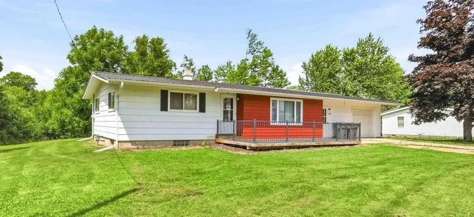 5142 OAK STREET, Vesper, WI 54489 - #1